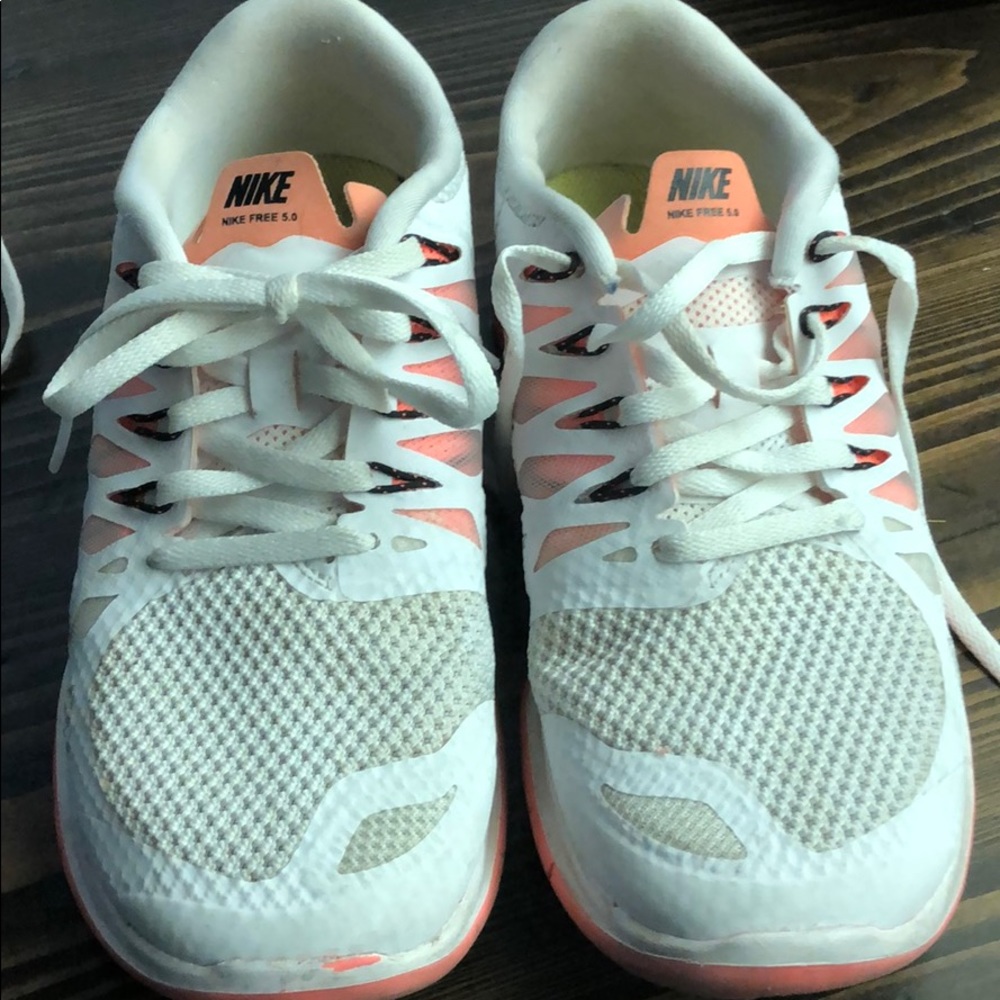 Women’s Nike shoes